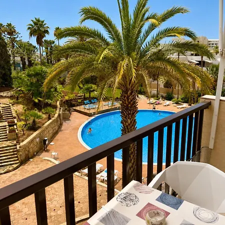 Centro De Playa De Americas-terraza Y Piscina Arona (Tenerife)