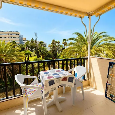 Centro De Playa De Americas-terraza Y Piscina *